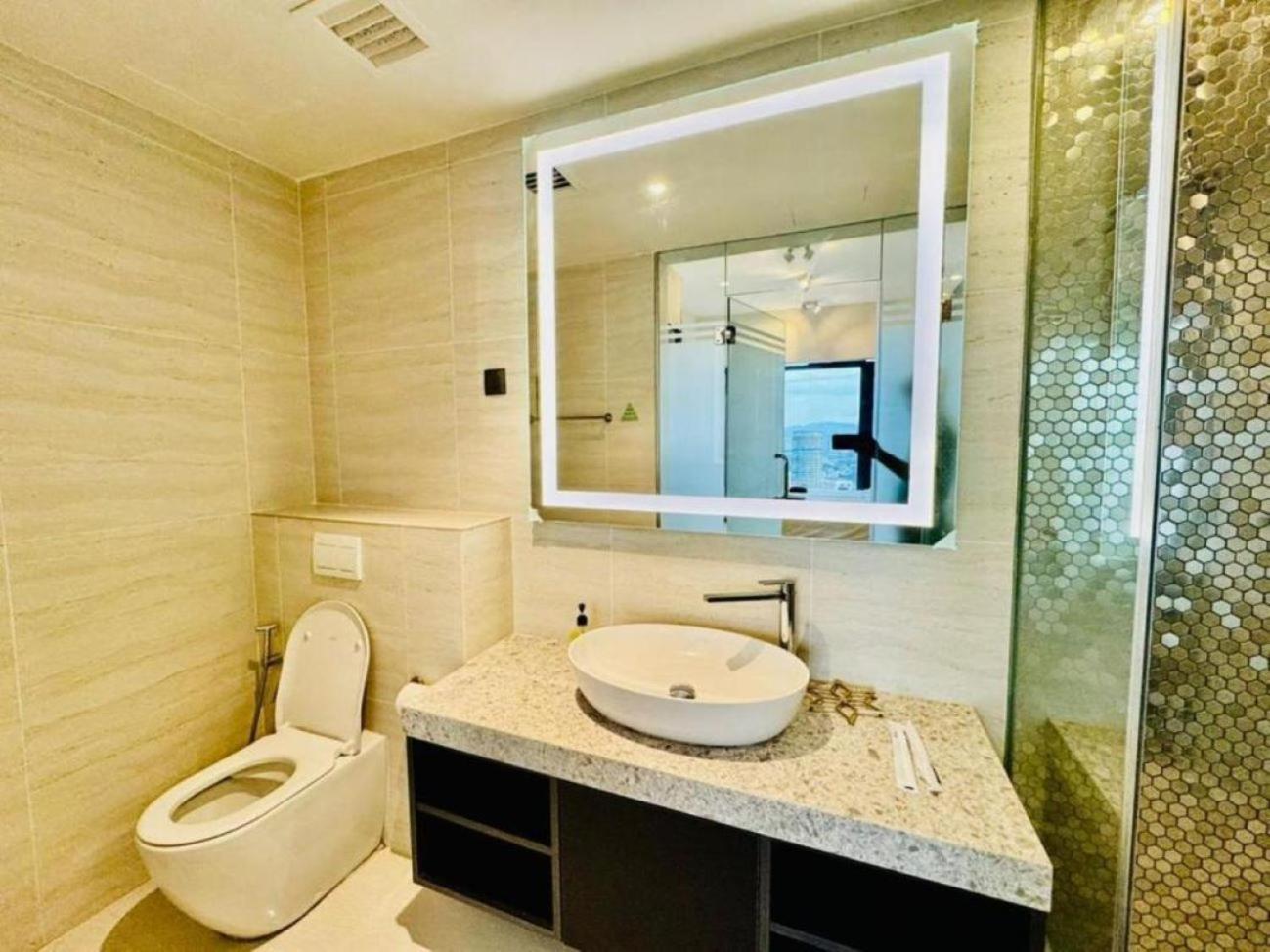 Star Residence Klcc By Sky Pool Kuala Lumpur Exterior photo
