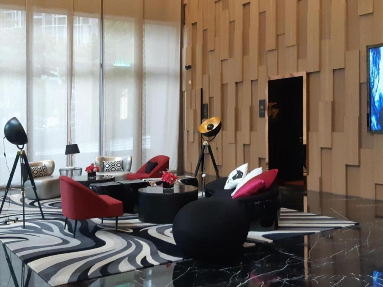 Star Residence Klcc By Sky Pool Kuala Lumpur Exterior photo